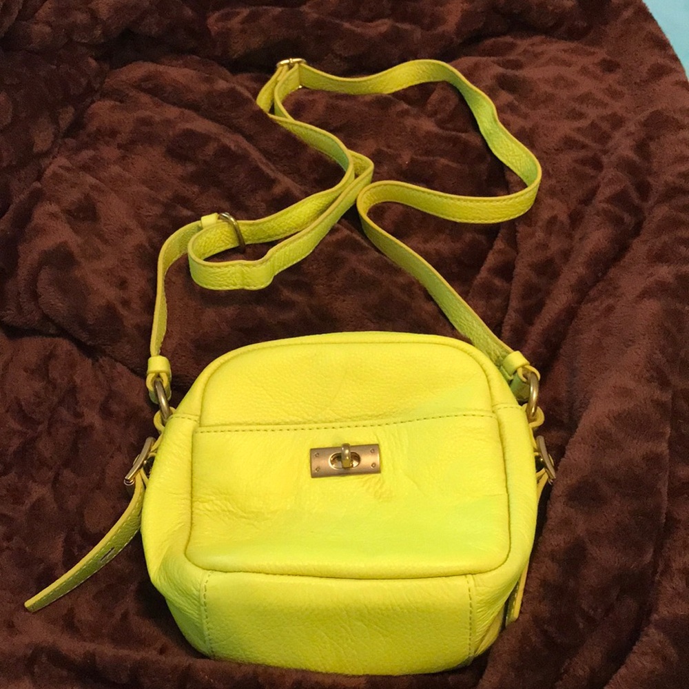 NWOT 100 % Leather Crossbody Handbag